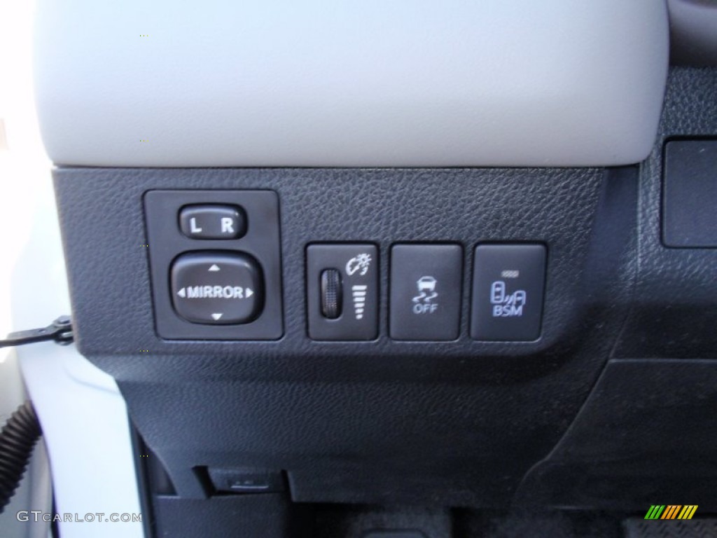 2014 RAV4 Limited - Blizzard White Pearl / Ash photo #34