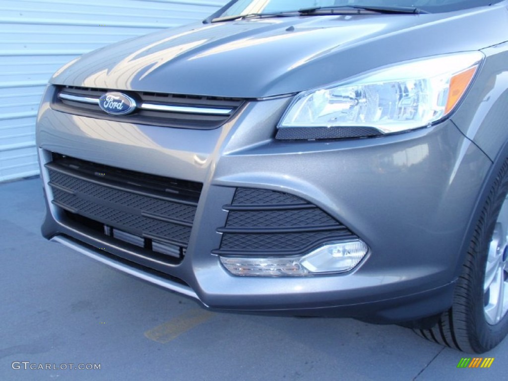 2014 Escape SE 2.0L EcoBoost - Sterling Gray / Charcoal Black photo #13