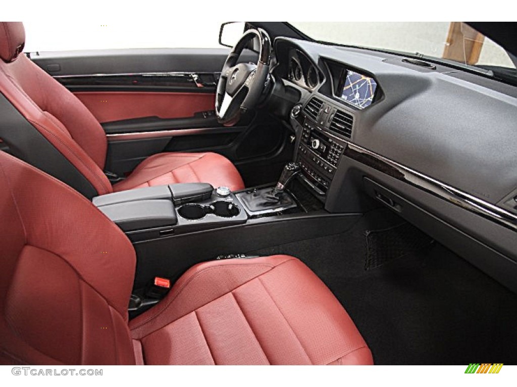 2012 Mercedes-Benz E 350 Cabriolet Dashboard Photos