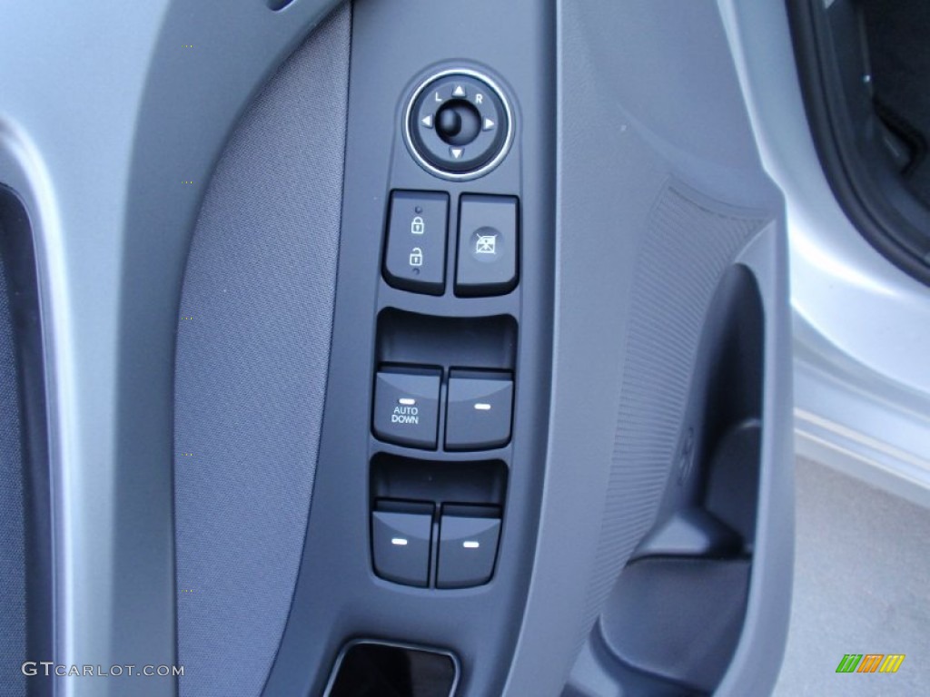 2014 Elantra SE Sedan - Silver / Gray photo #24