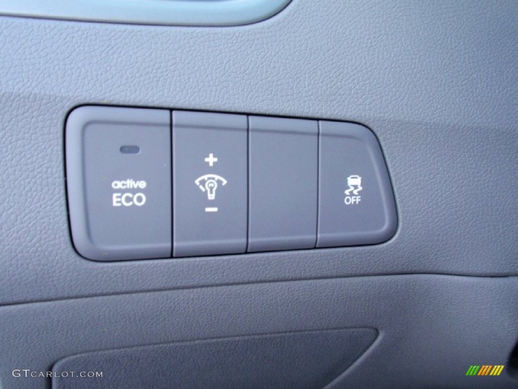 2014 Elantra SE Sedan - Silver / Gray photo #33