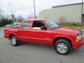 2004 Victory Red Chevrolet S10 LS Crew Cab 4x4  photo #11