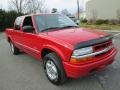 2004 Victory Red Chevrolet S10 LS Crew Cab 4x4  photo #12