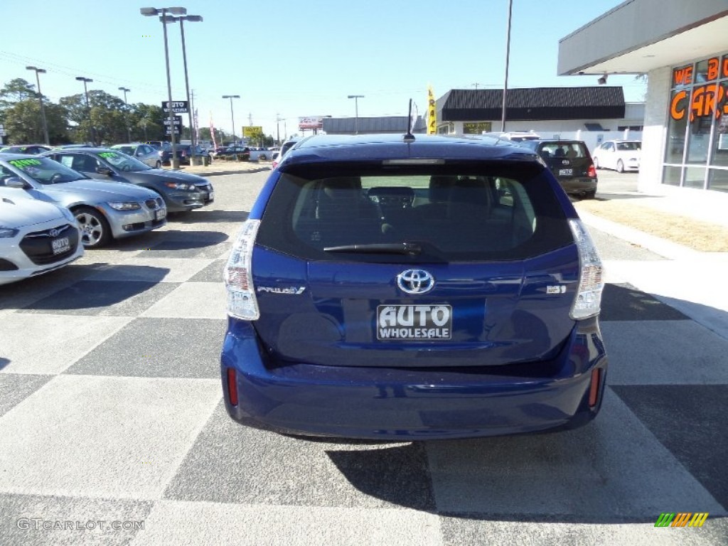 2013 Prius v Two Hybrid - Blue Ribbon Metallic / Dark Gray photo #4