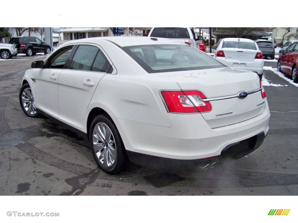 2010 Taurus Limited AWD - White Platinum Metallic Tri-Coat / Light Stone photo #7