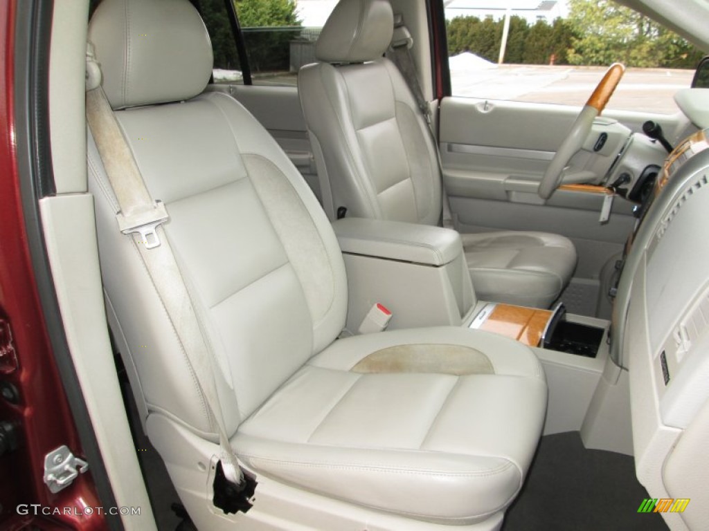 2008 Aspen Limited 4WD - Cognac Crystal Pearl / Dark Slate Gray/Light Slate Gray photo #14