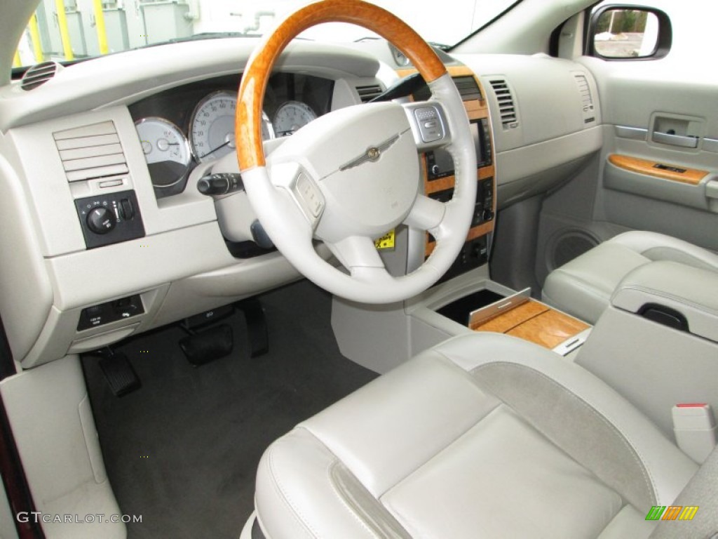 2008 Aspen Limited 4WD - Cognac Crystal Pearl / Dark Slate Gray/Light Slate Gray photo #15