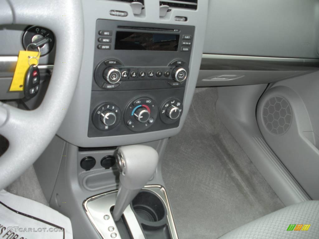2006 Malibu LS Sedan - Silverstone Metallic / Titanium Gray photo #15