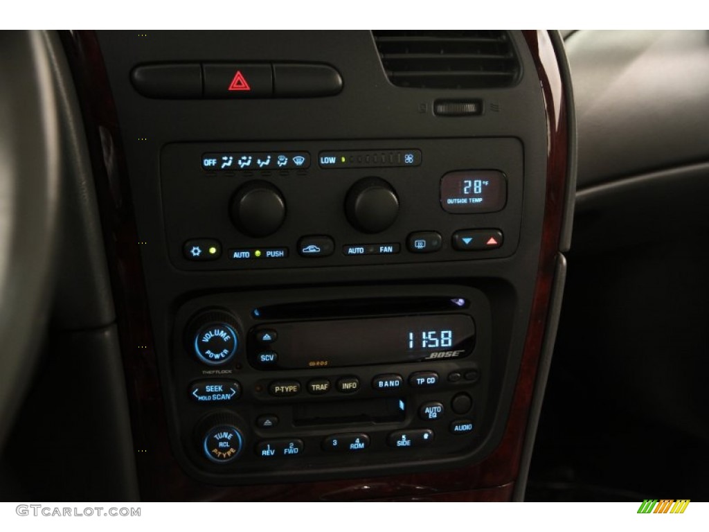 2003 Oldsmobile Aurora 4.0 Controls Photo #89907169