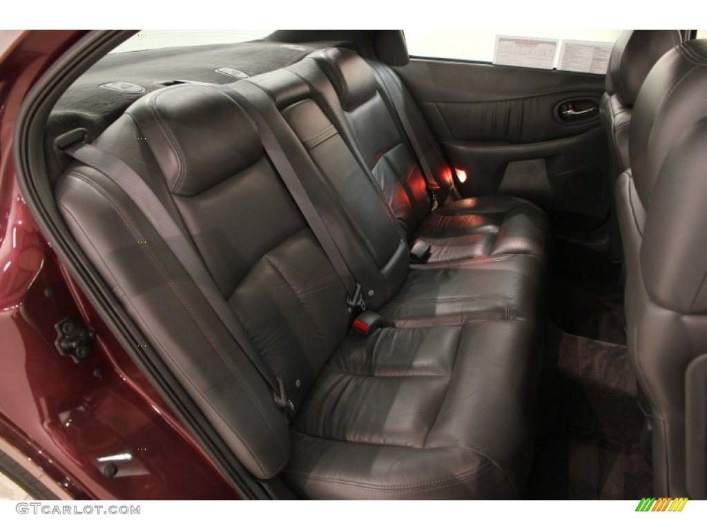 2003 Oldsmobile Aurora 4.0 Rear Seat Photo #89907271
