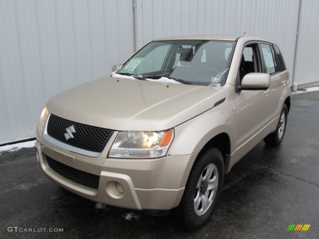 2007 Grand Vitara 4x4 - Clear Beige Metallic / Black photo #10