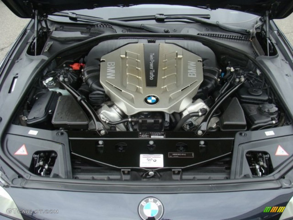 2011 BMW 5 Series 550i xDrive Sedan 4.4 Liter TwinPower Turbocharged DFI DOHC 32-Valve VVT V8 Engine Photo #89910085