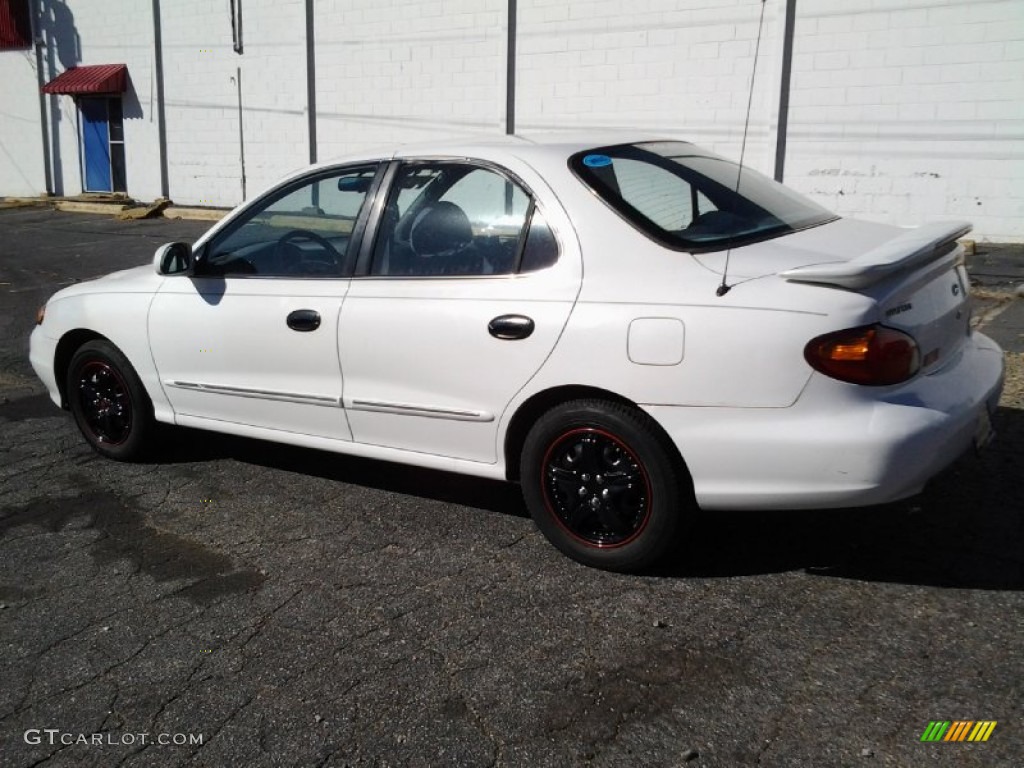 2000 Elantra GLS Sedan - Noble White / Beige photo #8