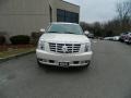White Diamond - Escalade Luxury AWD Photo No. 2