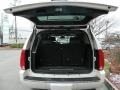 White Diamond - Escalade Luxury AWD Photo No. 9
