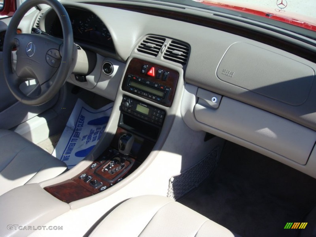 2001 CLK 320 Cabriolet - Magma Red / Ash photo #22