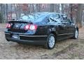 Deep Black - Passat Turbo Sedan Photo No. 7