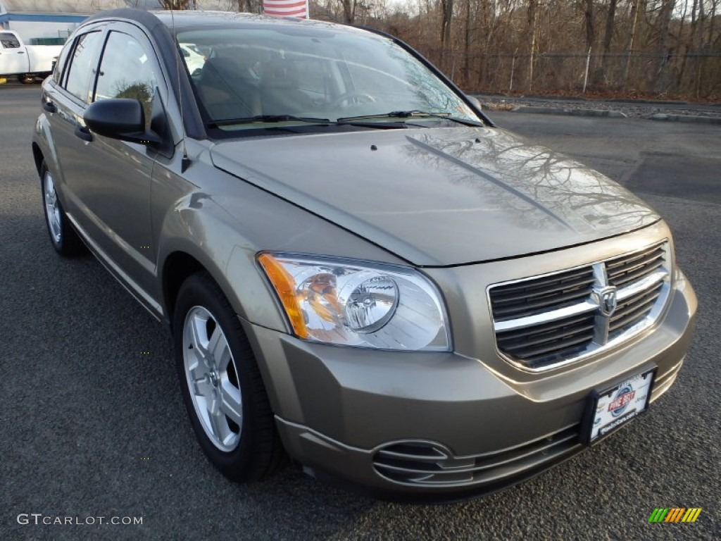 2008 Caliber SXT - Light Khaki Metallic / Pastel Pebble Beige photo #3