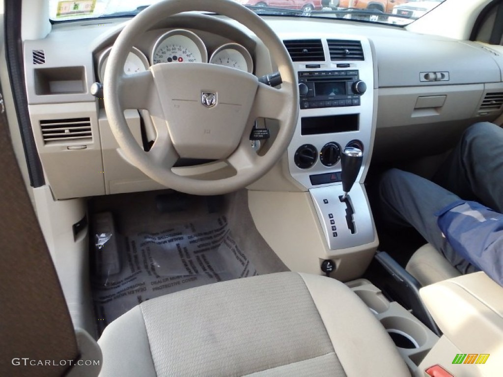 2008 Caliber SXT - Light Khaki Metallic / Pastel Pebble Beige photo #14