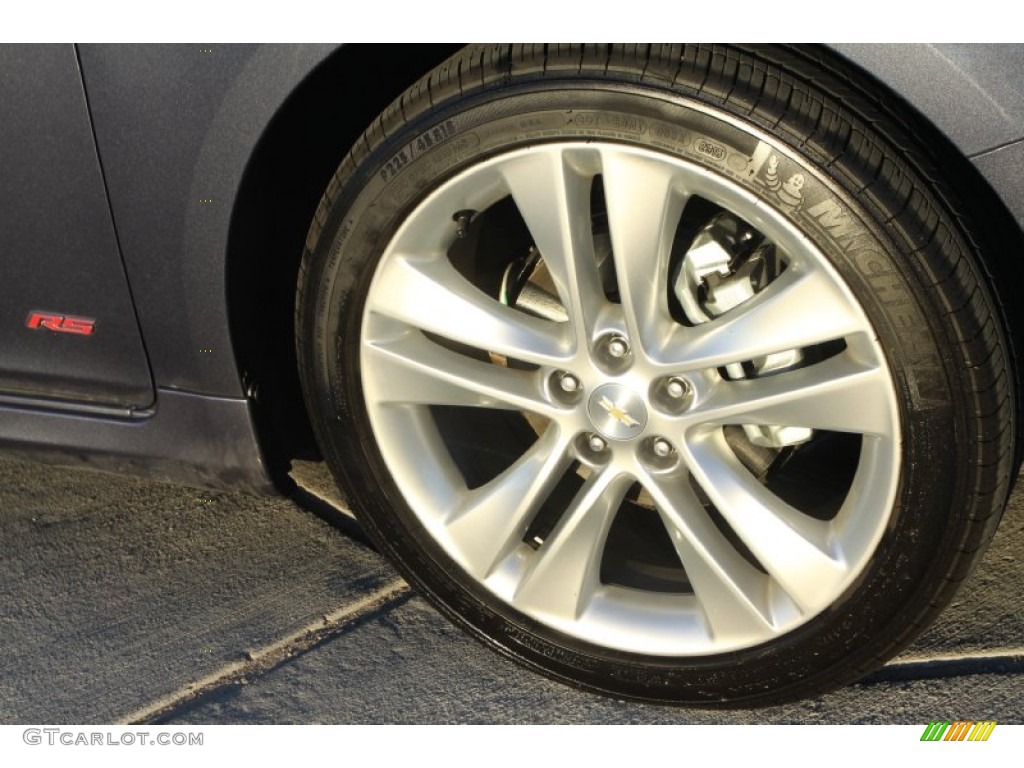 2014 Chevrolet Cruze LTZ Wheel Photos