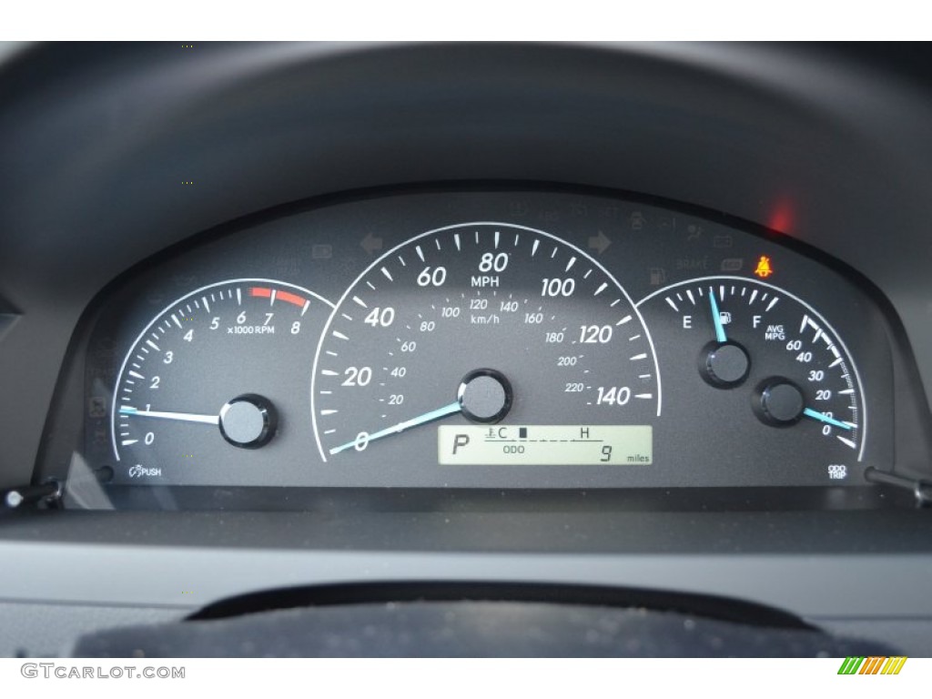 2014 Camry L - Attitude Black Metallic / Ash photo #19