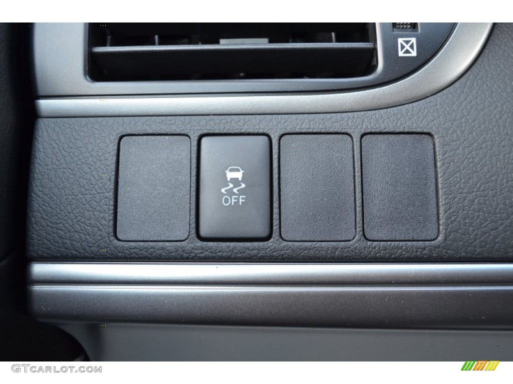 2014 Camry L - Attitude Black Metallic / Ash photo #20