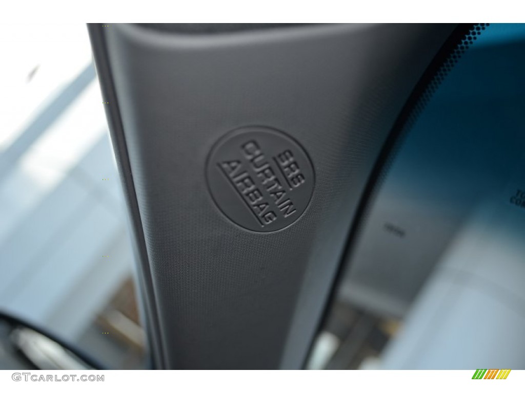 2014 Camry L - Attitude Black Metallic / Ash photo #21