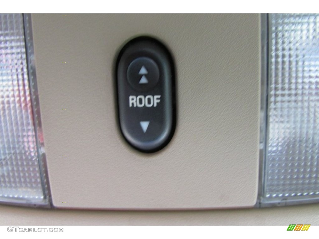 2008 F350 Super Duty Lariat Crew Cab 4x4 Dually - Forest Green Metallic / Camel photo #43