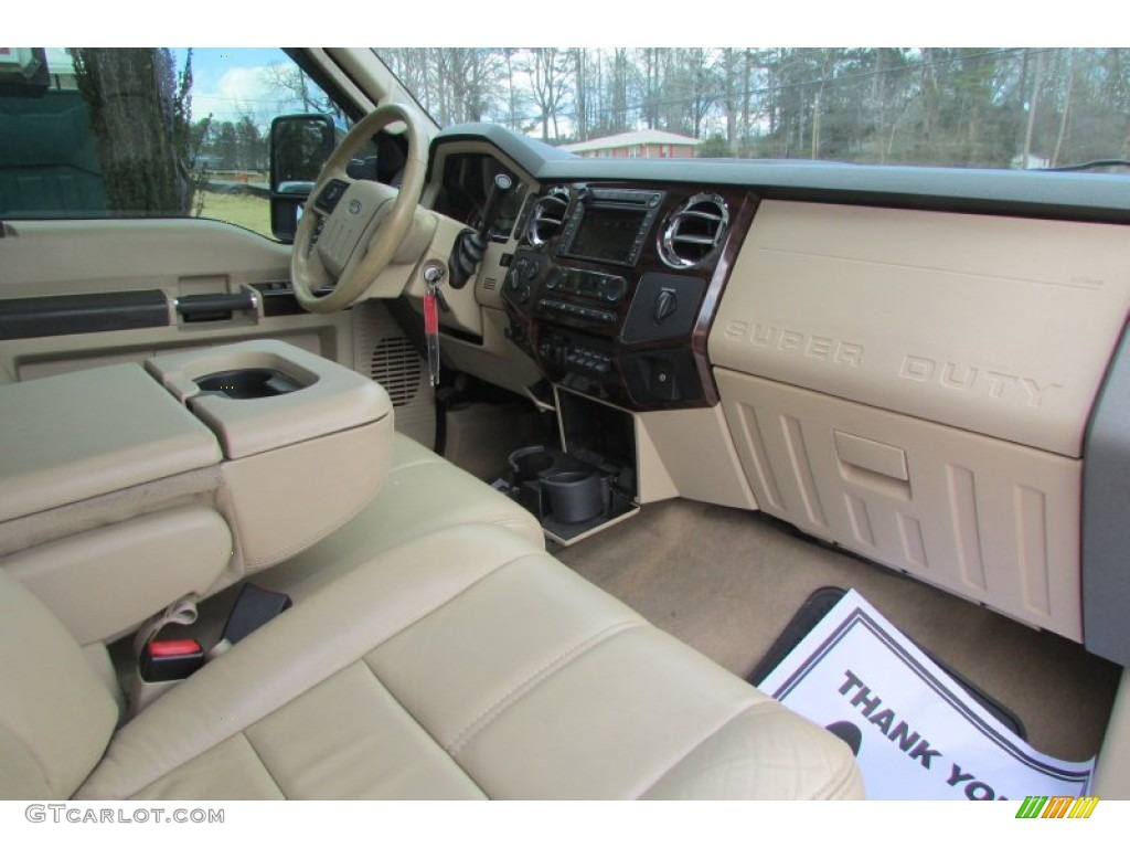 2008 F350 Super Duty Lariat Crew Cab 4x4 Dually - Forest Green Metallic / Camel photo #56