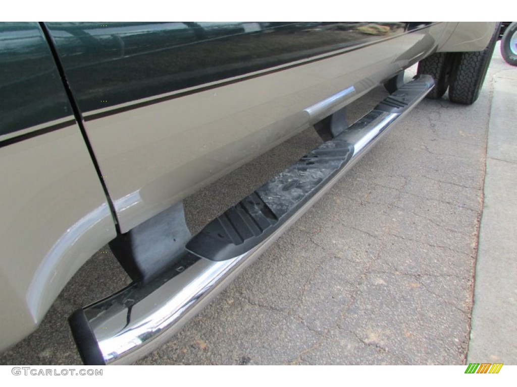2008 F350 Super Duty Lariat Crew Cab 4x4 Dually - Forest Green Metallic / Camel photo #71