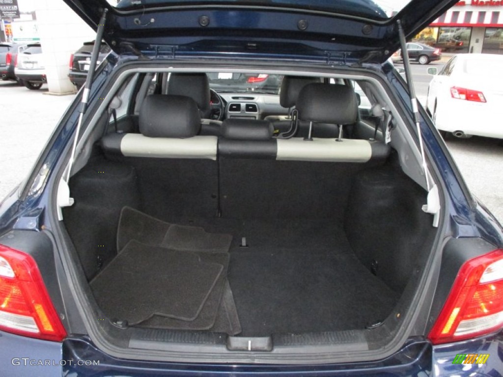 2005 Saab 9-2X Linear Wagon Trunk Photos