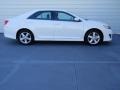 Super White - Camry SE Photo No. 2