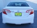 Super White - Camry SE Photo No. 4