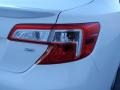 Super White - Camry SE Photo No. 17
