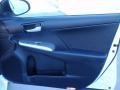 Super White - Camry SE Photo No. 23