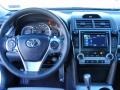 Super White - Camry SE Photo No. 35