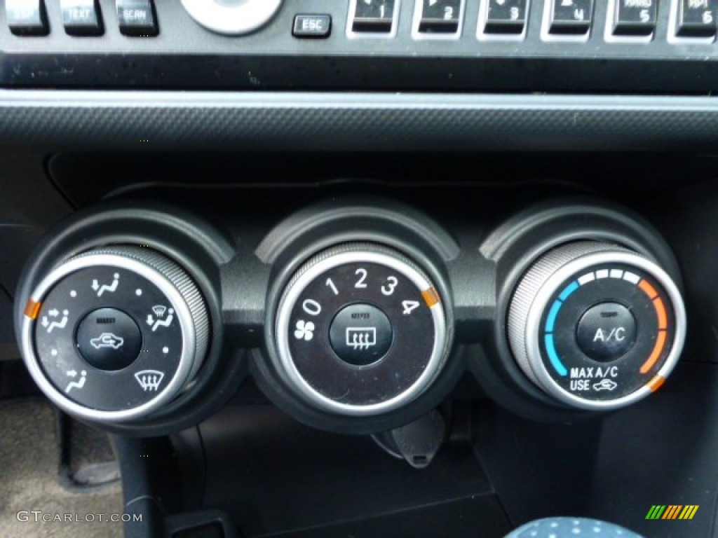 2011 Scion tC Standard tC Model Controls Photo #89925013