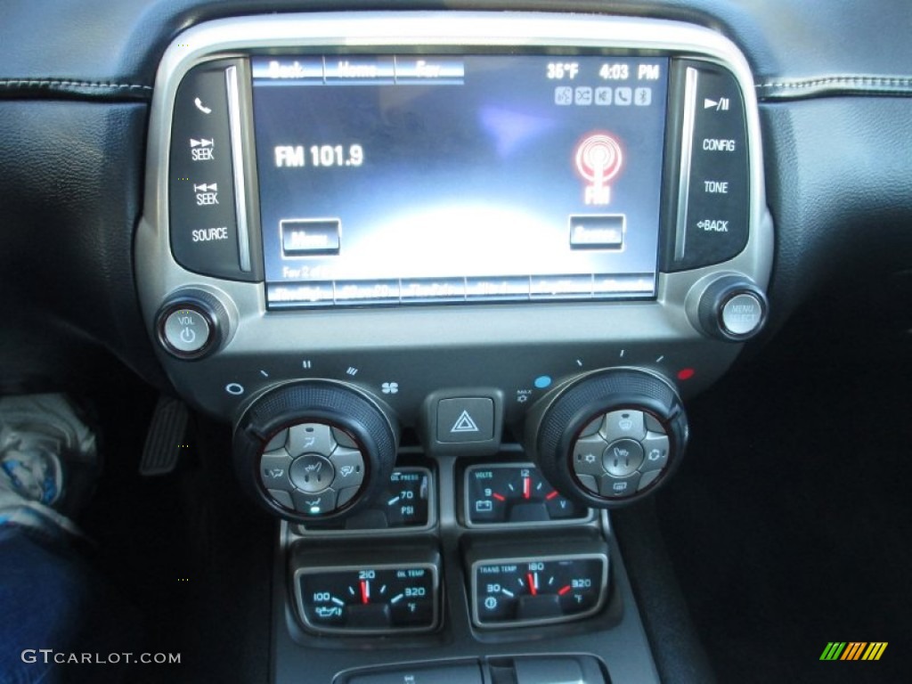 2013 Chevrolet Camaro SS/RS Coupe Controls Photos