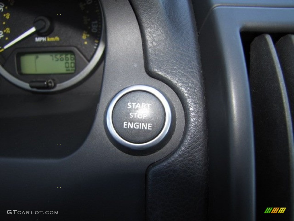 2008 Land Rover LR2 HSE Controls Photo #89927087