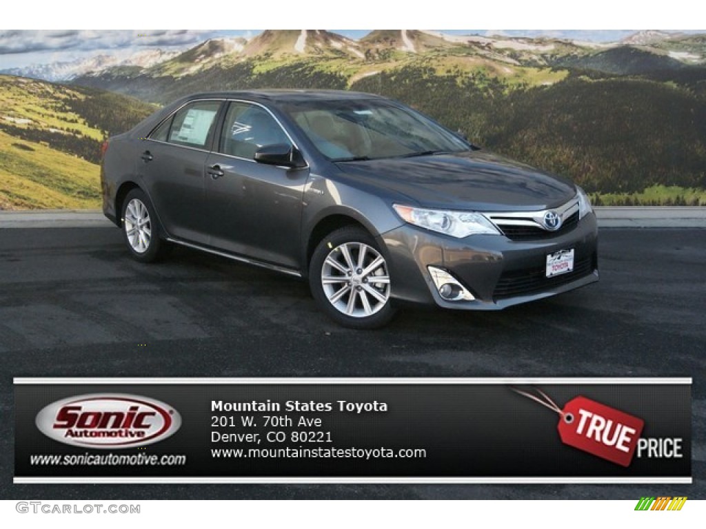 2014 Camry Hybrid XLE - Magnetic Gray Metallic / Ash photo #1