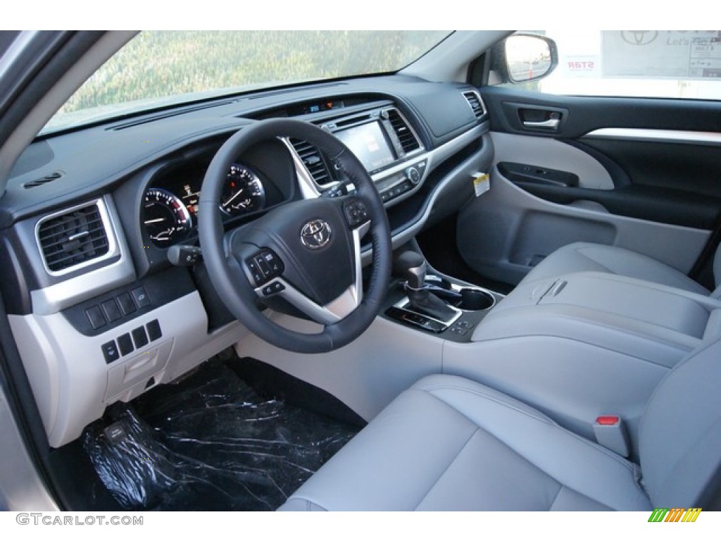 Ash Interior 2014 Toyota Highlander XLE AWD Photo #89927607