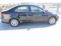 Black - Jetta SE Sedan Photo No. 11