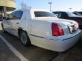 1998 Vibrant White Lincoln Town Car Signature  photo #2