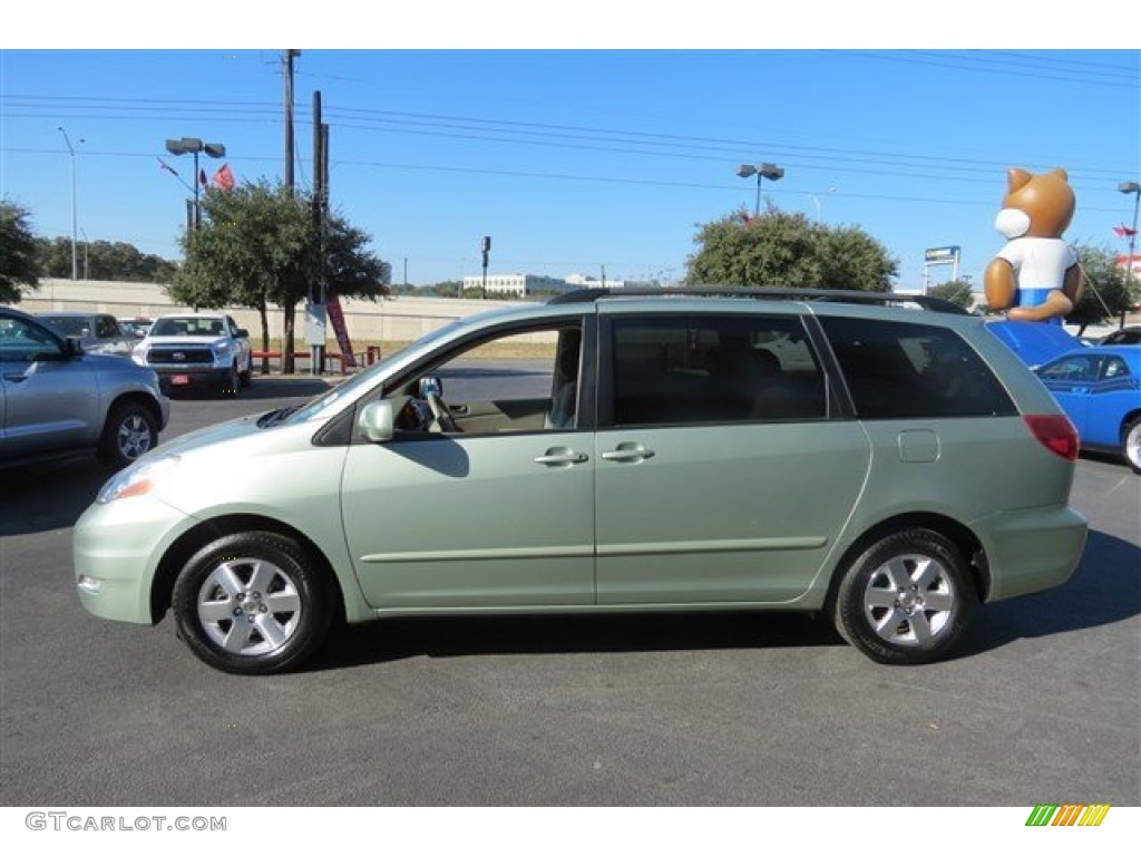 2006 Sienna XLE - Silver Pine Mica / Stone Gray photo #4