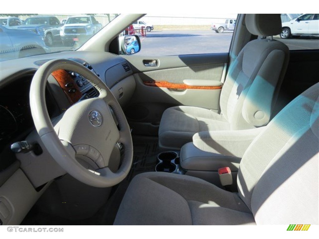 2006 Sienna XLE - Silver Pine Mica / Stone Gray photo #11