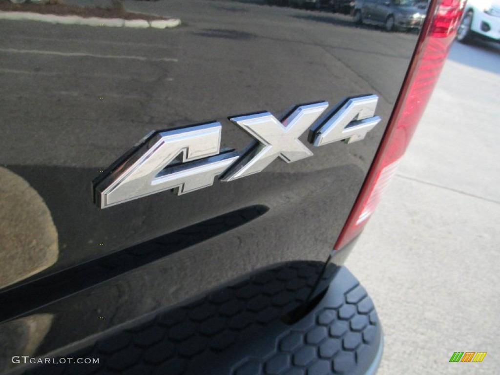 2011 Ram 1500 SLT Outdoorsman Quad Cab 4x4 - Brilliant Black Crystal Pearl / Dark Slate Gray/Medium Graystone photo #8