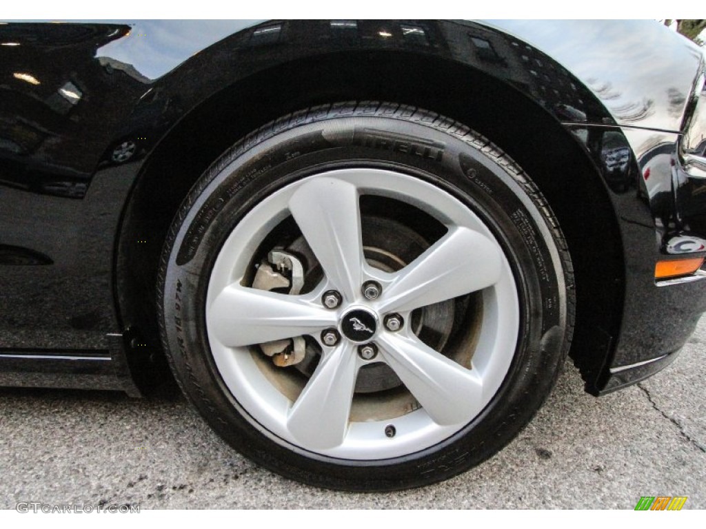 2013 Ford Mustang GT Premium Convertible Wheel Photo #89940240