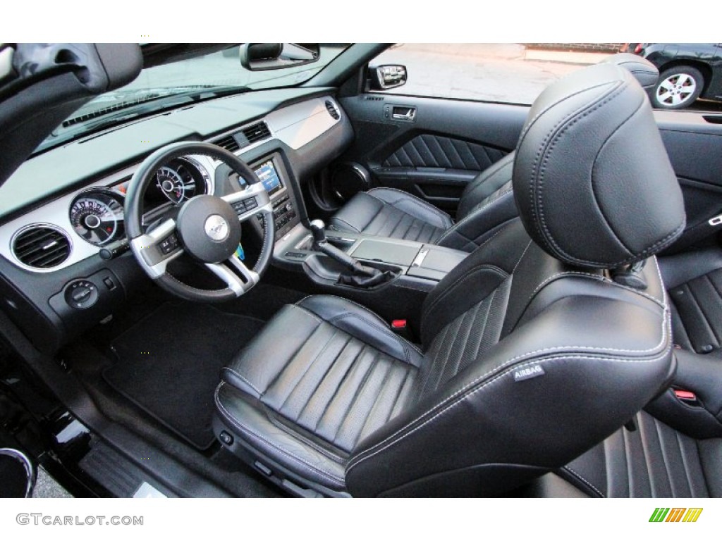 Charcoal Black Interior 2013 Ford Mustang GT Premium Convertible Photo #89940363