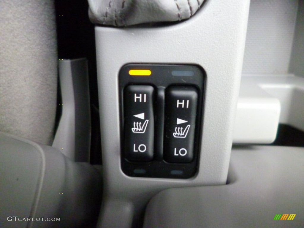 2011 Subaru Forester 2.5 X Premium Controls Photos