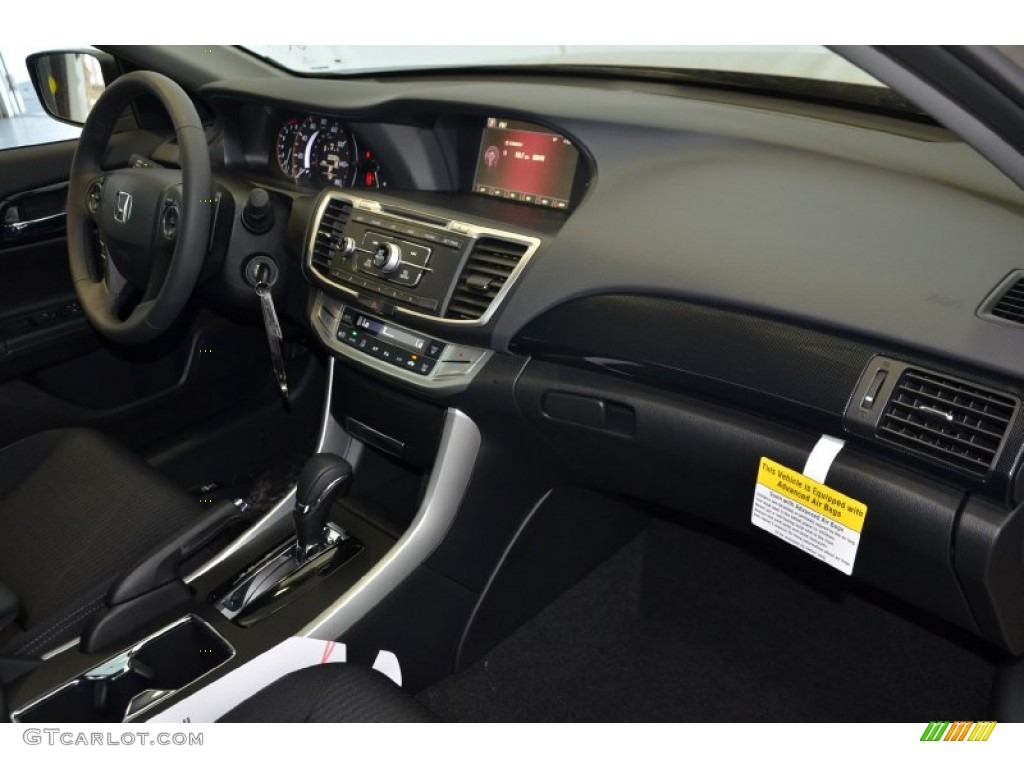 2014 Accord Sport Sedan - Champagne Frost Pearl / Black photo #31